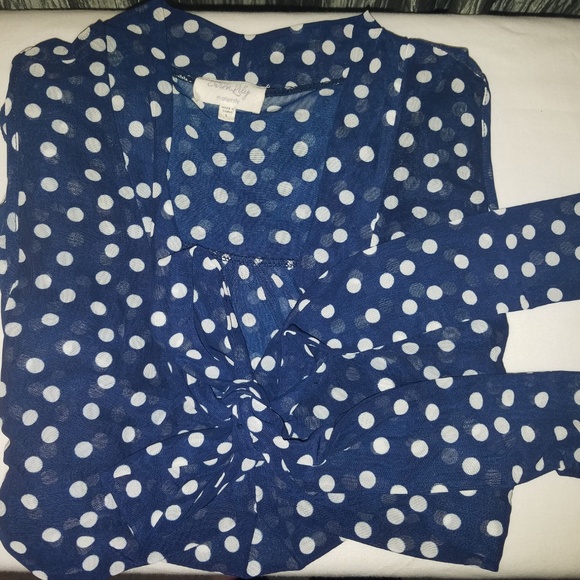 Siren Lily🎄 - Picture 2 of 2